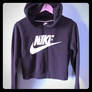Nike small black cropped hooded sweatshirt